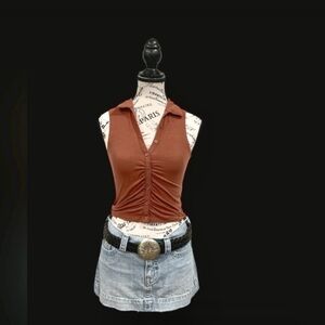 HOLLISTER SLEEVELESS KNIT TOP - SZ S - EUC